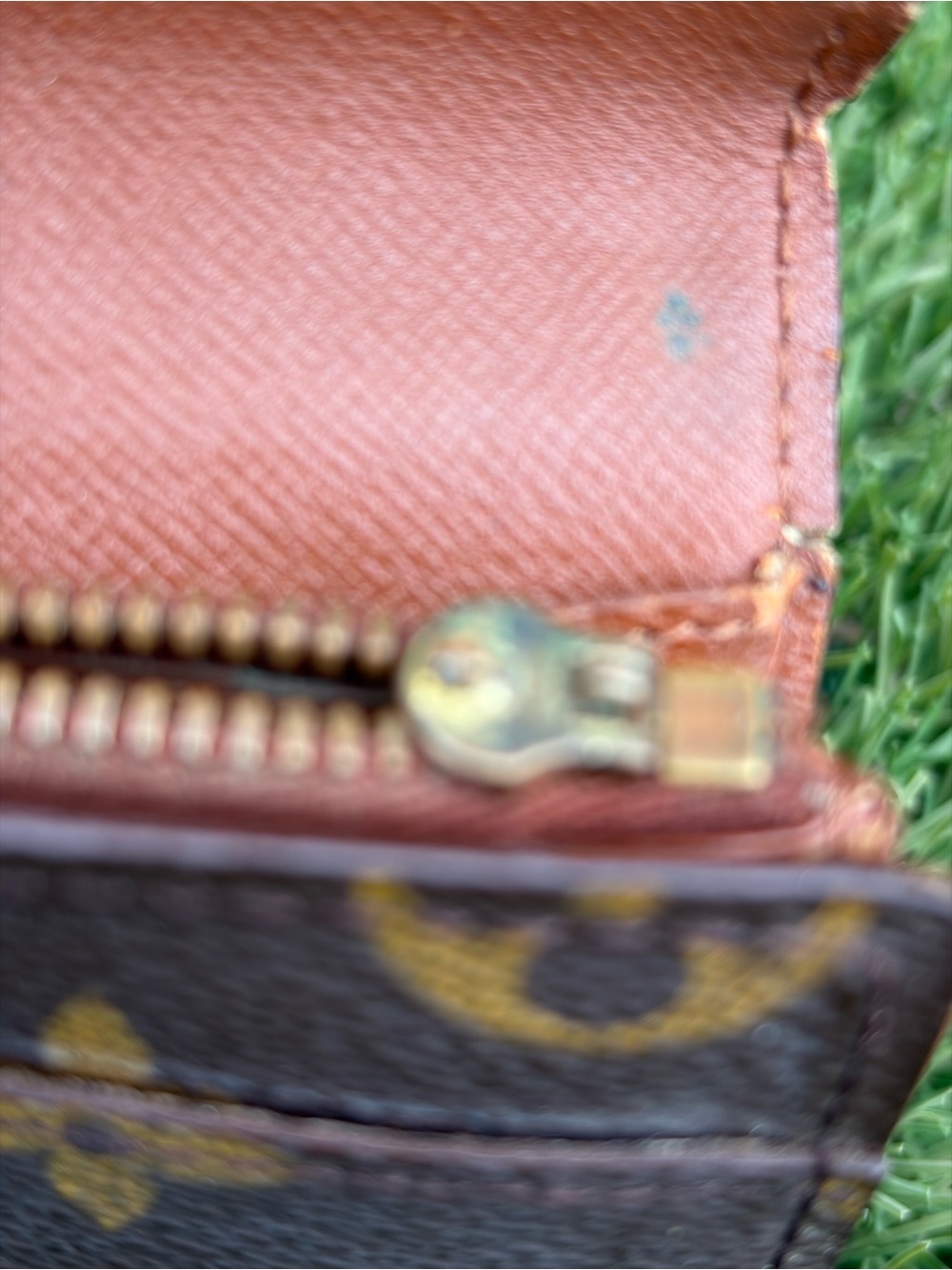 Louis Vuitton Monogram Long Wallet Sarah Authentic 1996 DateCode Spain Damaged - Picture 12 of 12